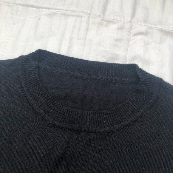 SOLD American Apparel Black Cropped Sweater - Picture 2 of 4